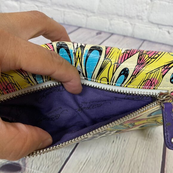 Don Ed Hardy Women's Wallet 4 inch x 7.5" Folded - All Over Print Design - Picture 7 of 12
